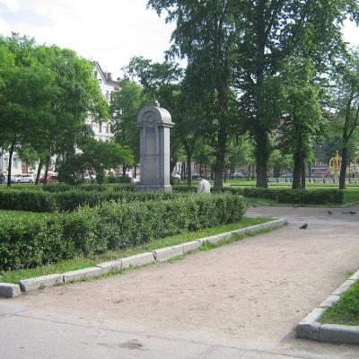 Площадь Тургенева