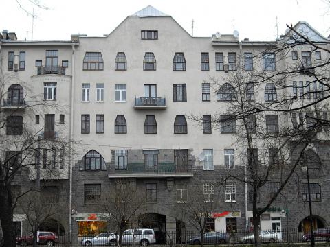 Кронверкский пр., 23 с мемориальной доской А. М. Горькому